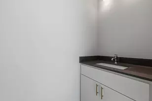 2002 E 7th St, Austin, TX 78702 - Photo 27