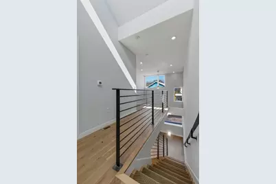 2002 E 7th Street #242, Austin, TX 78702 - Photo 23