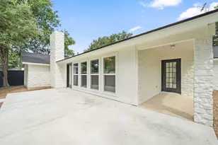 1403 Stone Ridge Dr, Taylor, TX 76574 - Photo 37