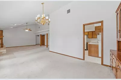 1403 Stone Ridge Drive, Taylor, TX 76574 - Photo 9