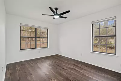 304 Live Oak Drive, Buda, TX 78610 - Photo 7