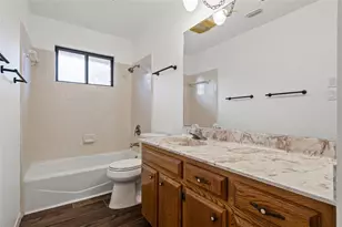 304 Live Oak Dr, Mountain City, TX 78610 - Photo 13