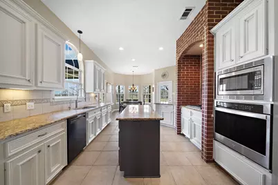 32540 Courtney Road, Waller, TX 77868 - Photo 11