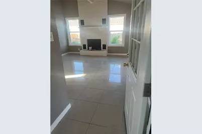 15504 Spring Hill Lane, Pflugerville, TX 78660 - Photo 5