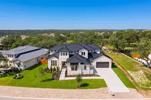 366 Crosswater Ln, Dripping Springs, TX 78620 - Photo 3
