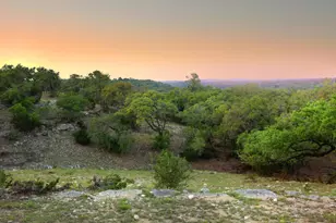 366 Crosswater Ln, Dripping Springs, TX 78620 - Photo 33