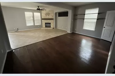 913 Water Hyacinth Loop, Leander, TX 78641 - Photo 5