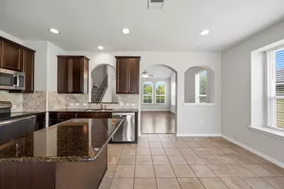 1613 Corn Hill Lane, Round Rock, TX 78664 - Photo 9