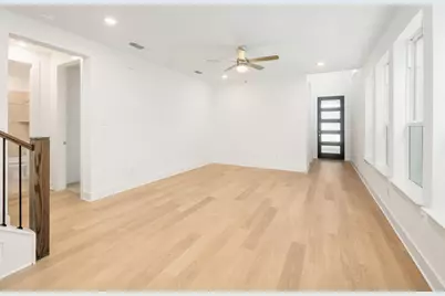 220 Menlo Bend, Liberty Hill, TX 78642 - Photo 9
