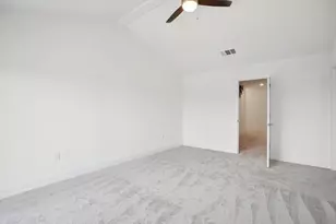 302 Tesla Cir, Austin, TX 78681 - Photo 31