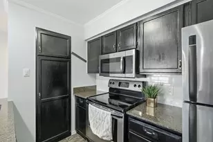 8888 Tallwood Dr, Austin, TX 78759 - Photo 9