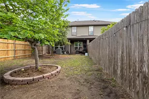 13400 Briarwick Dr, Austin, TX 78729 - Photo 37