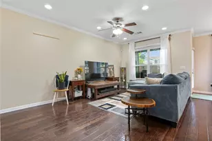 13400 Briarwick Dr, Austin, TX 78729 - Photo 11