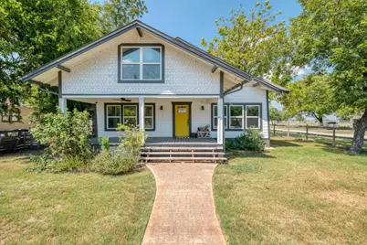 107 N Brazos Street, Granger, TX 76530 - Photo 1