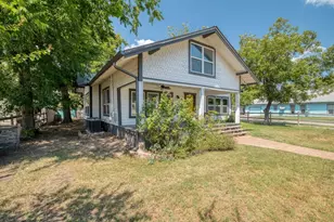 107 N Brazos St, Granger, TX 76530 - Photo 3