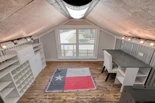 107 N Brazos St, Granger, TX 76530 - Photo 17