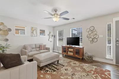 106 Franke, Kyle, TX 78640 - Photo 3