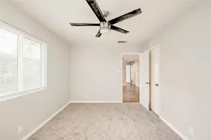 915 Chisholm Cove, Round Rock, TX 78681 - Photo 29