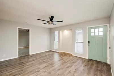 915 Chisholm Cove, Round Rock, TX 78681 - Photo 7