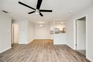 915 Chisholm Cove, Round Rock, TX 78681 - Photo 3