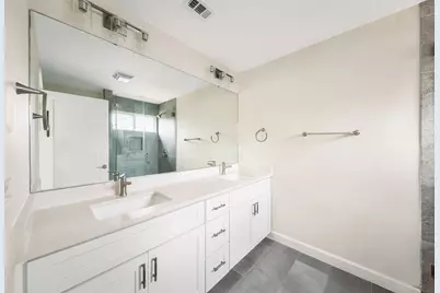 4602 Alf Avenue #B, Austin, TX 78721 - Photo 27