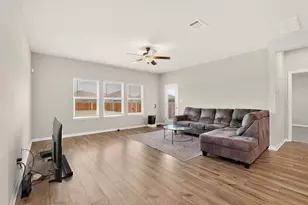 17617 Fairbridge Ln, Manor, TX 78653 - Photo 5