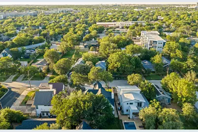 2603 Sol Wilson Avenue, Austin, TX 78702 - Photo 39