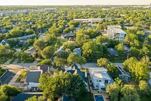 2603 Sol Wilson Ave, Austin, TX 78702 - Photo 39