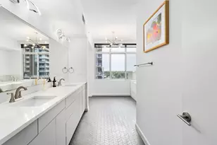 54 Rainey St, Austin, TX 78701 - Photo 13