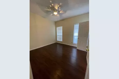 715 W 22 1/2 Street #306, Austin, TX 78705 - Photo 15