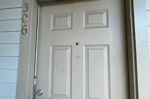 715 W 22 1/2 St, Austin, TX 78705 - Photo 3