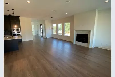 137 Limestone Drive, Georgetown, TX 78628 - Photo 5