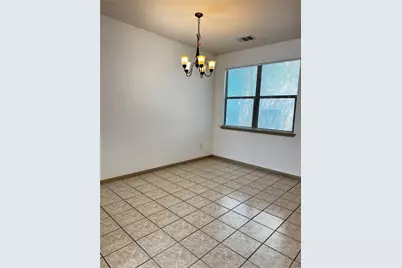 8901 Parkfield Drive, Austin, TX 78758 - Photo 7