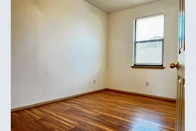 8901 Parkfield Drive, Austin, TX 78758 - Photo 9