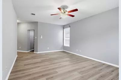 10008 Lachlan Drive, Austin, TX 78717 - Photo 15