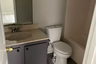 106 E Austin Ave, Hutto, TX 78634 - Photo 5