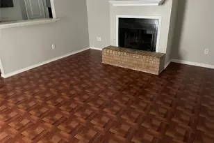 106 E Austin Ave, Hutto, TX 78634 - Photo 7