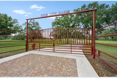 1304 E State Highway 71, West Point, TX 78963 - Photo 5