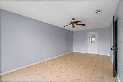 650 W Austin Road, Luling, TX 78648 - Photo 9