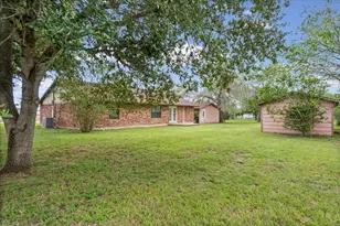 650 W Austin Rd, Luling, TX 78648 - Photo 17