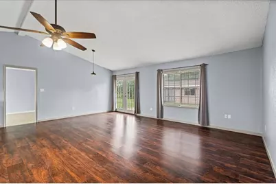 650 W Austin Road, Luling, TX 78648 - Photo 3