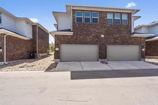 605 W South St, Leander, TX 78641 - Photo 29