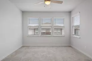 605 W South St, Leander, TX 78641 - Photo 17