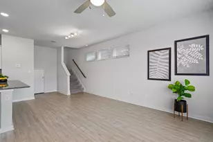 605 W South St, Leander, TX 78641 - Photo 9