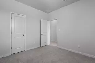 605 W South St, Leander, TX 78641 - Photo 23