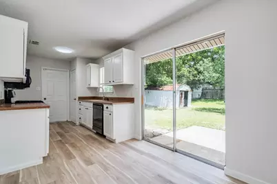 200 E Pheasant Drive, Austin, TX 78753 - Photo 11