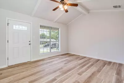 200 E Pheasant Drive, Austin, TX 78753 - Photo 5