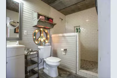 2300 W Fitzhugh Road, Dripping Springs, TX 78620 - Photo 35