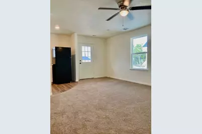 2002 W 2nd Street #802, Taylor, TX 76574 - Photo 3