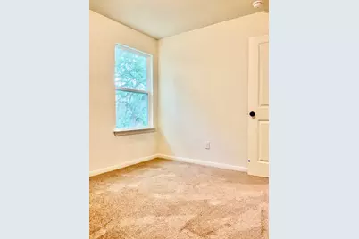 2002 W 2nd Street #802, Taylor, TX 76574 - Photo 9